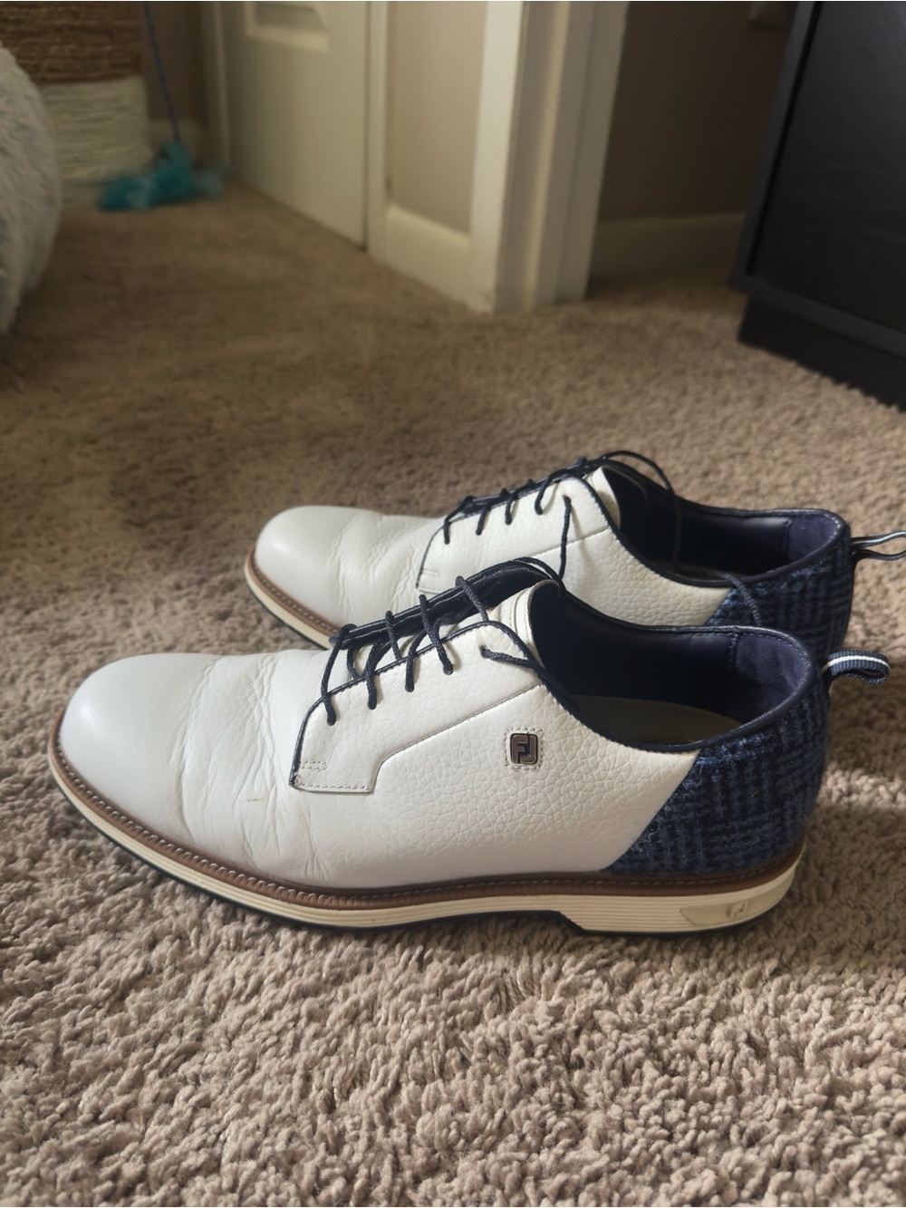 FootJoy Limited Edition 2024 Open Championship Premier Shoe. Size 9 Spikes. Used